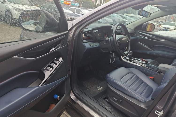 Used SAIC MAXUS D60 2019 1.5T Automatic Geek Entry-Level 5-Seater