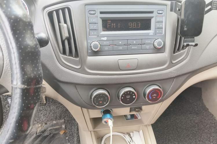 Used Chery E5 2011 1.5L Manual Enjoyment Model