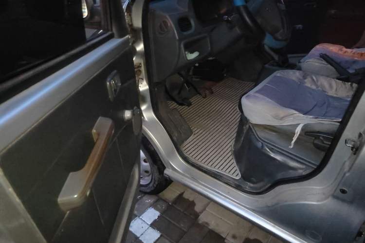 Used Wuling Zhiguang 2010 1.0L New Version Liye Style with Shorter Body