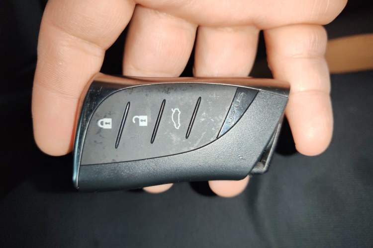 Used Lexus ES 2022 200 Excellence Edition