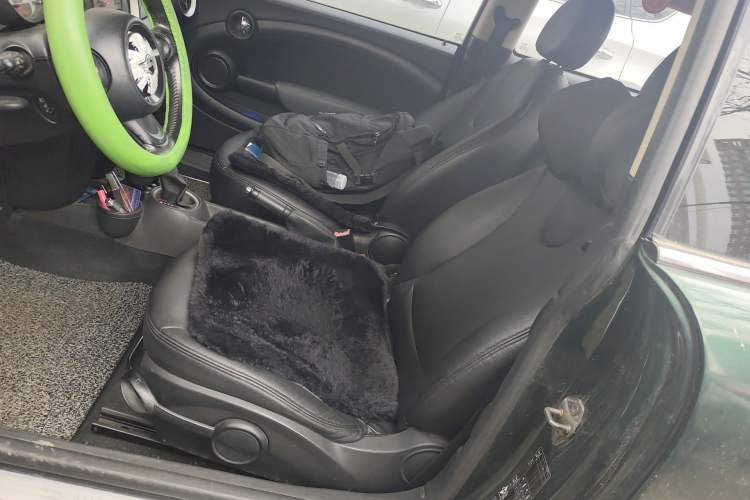 Used MINI 2011 1.6L ONE