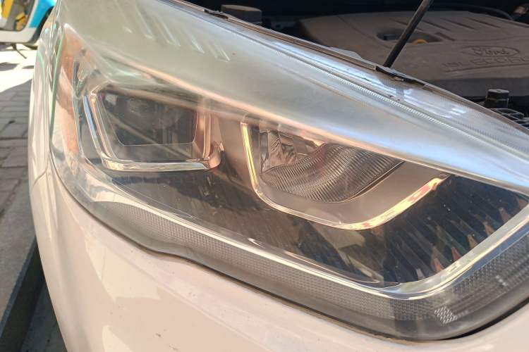 Used Ford Kuga 2019 EcoBoost 180 Two-Wheel-Drive Platinum Edition China VI Standard