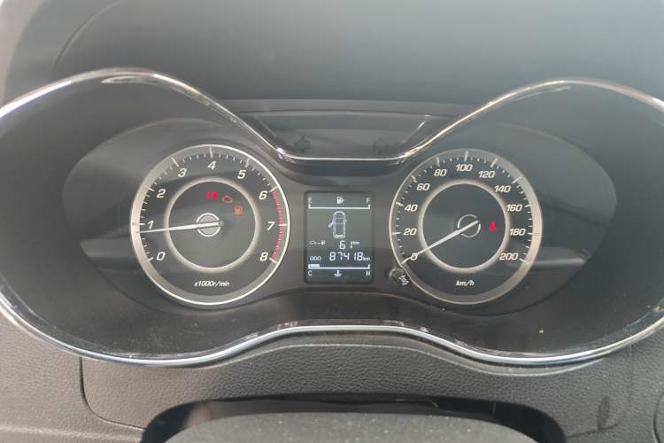 Used Baojun 560 2016 1.5T Manual Comfort Edition Instrument Cluster