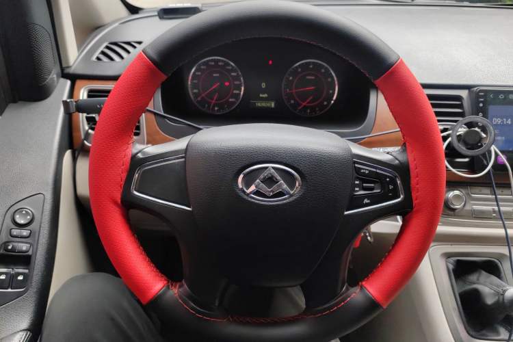 Used SAIC MAXUS G10 2016 2.0T Manual Elite Edition