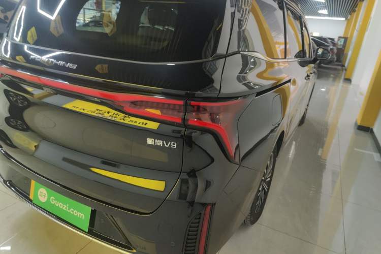 Used FORTHING Xinghai V9 2024 1.5TD 200km Qingyunti Series Premium Version Right Rear Taillight