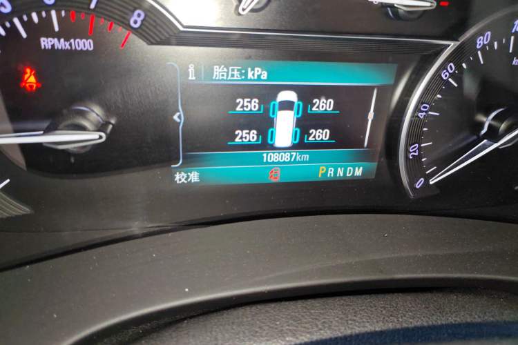 Used Buick GL8 2017 ES 28T Comfort Model China V Standard
