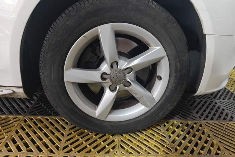 Used Audi A4L 2016 35 TFSI Automatic Standard Model
