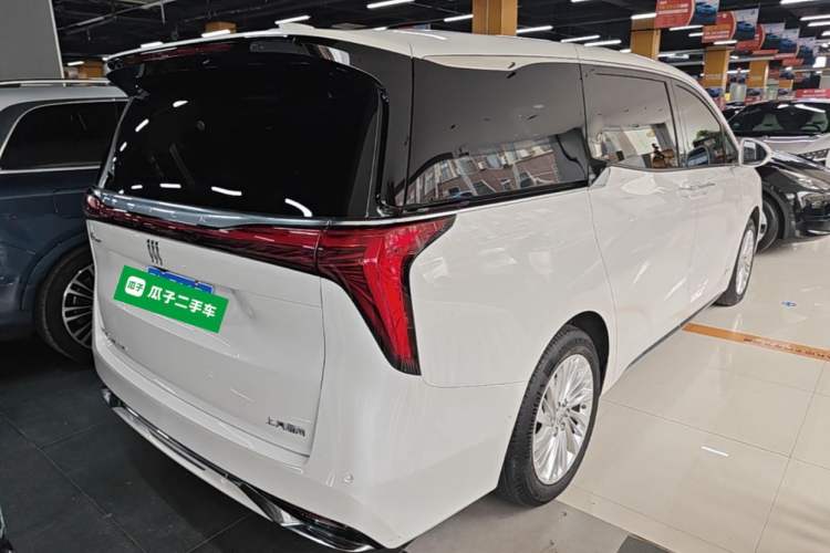 Used Buick Century 2023 2.0T Six-Seater Yinshi Edition Rear Right 45 Deg