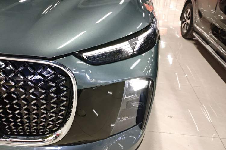 Used Chery Tiggo 8 PLUS 2025 290TGDI DCT Prestige 5-Seater