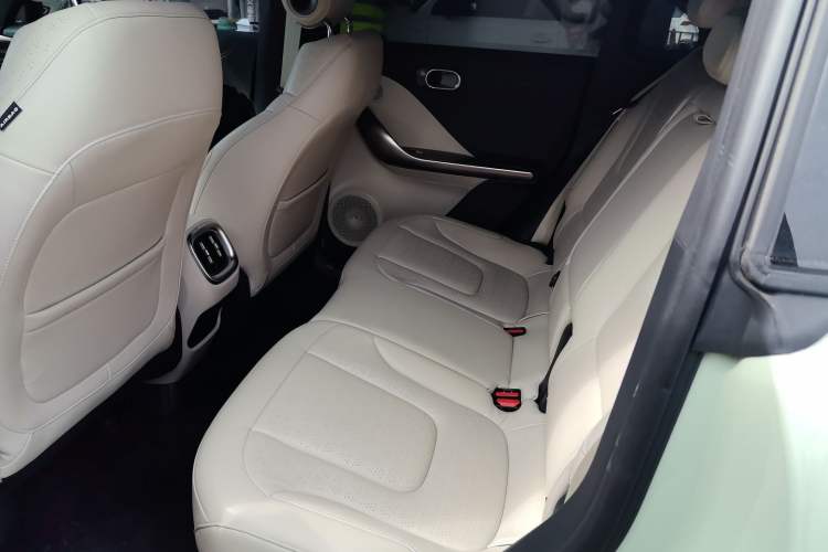 Used smart #1 2022 Premium Edition Left Rear Seat