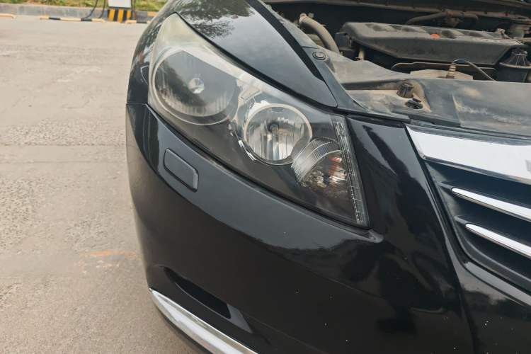 Used Honda Accord 2012 2.0L SE
