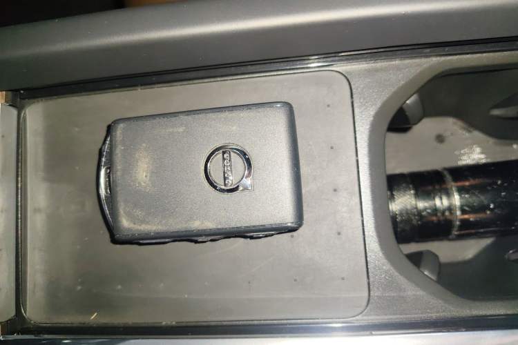 Used Volvo XC60 2024 B5 4x4 Smart Luxury Edition