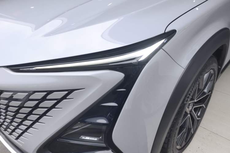 Used CHANGAN UNI-T 2022 1.5T Prestige Version Left Front Headlight