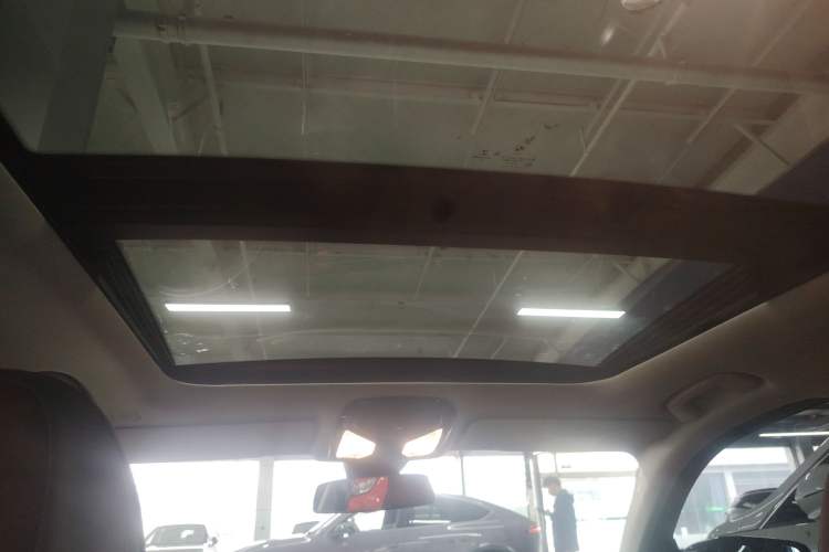 Used BMW 3 Series 2021 Second Facelift 325Li M Sport Night Edition Package Headliner