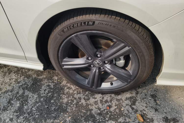 Used Honda Inspire 2025 260TURBO Elite Edition Right Front Wheel Hub