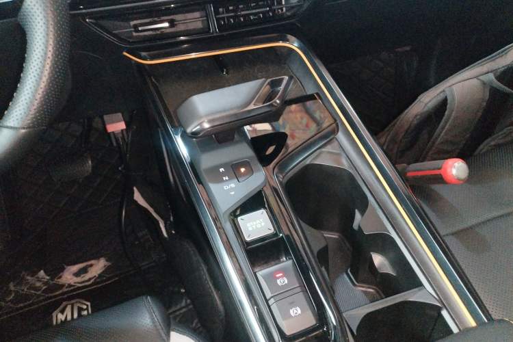 Used MG 5 Scorpio 2022 1.5T Trophy Sport Luxurious Edition