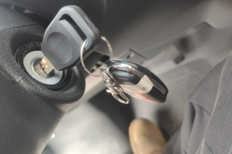 Used Dongfeng Yufeng EM27 2024 EM27L Eves Power 41.86 kWh
