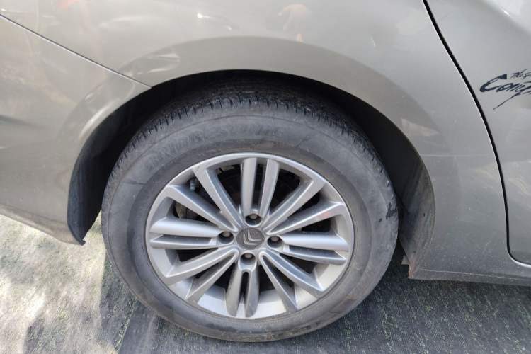 Used Citroen C4L 2014 1.8L Intelligent Drive Manual Version – Dynamic Edition Right Rear Wheel Hub