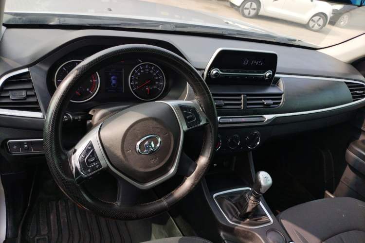 Used Great Wall Wingle 7 2019 2.0T Diesel Two-Wheel Drive Value Edition China VI Standard Big Double Cab GW4D20M