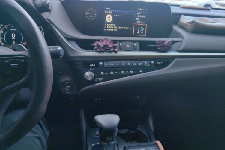 Used Lexus ES 2021 200 Excellence Edition
