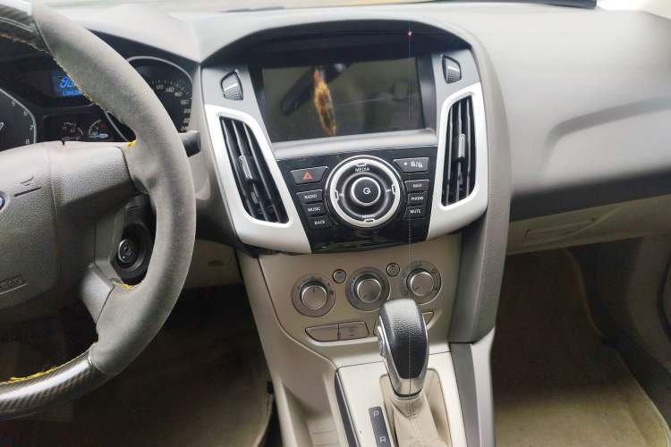 Used Ford Focus 2012 Sedan 1.6L Automatic Comfort Model