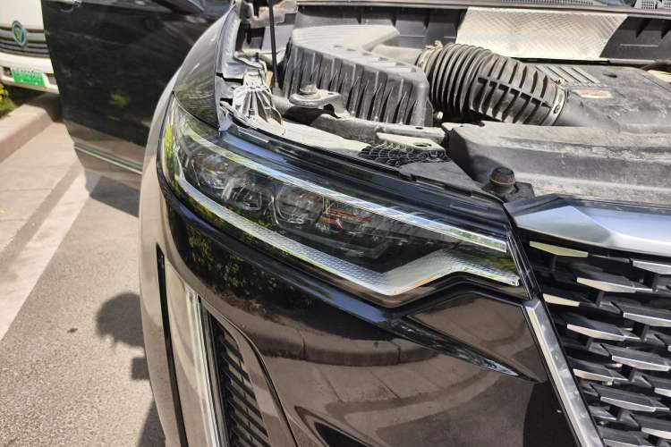 Used Cadillac XT6 2021 28T Six-Seater Luxury Version
