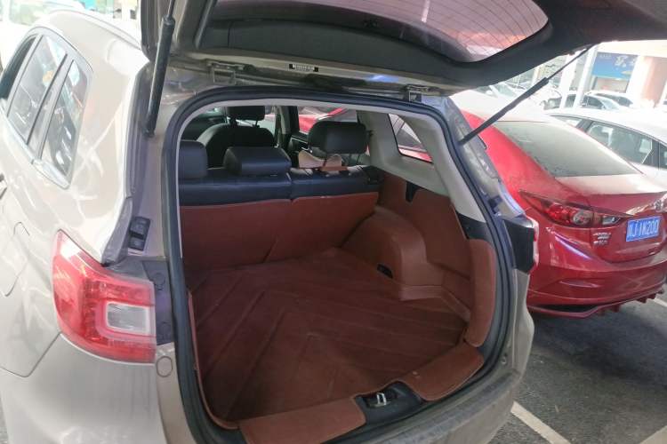 Used CHANGAN CS75 2016 1.8T Automatic Elite Model China V Standard
