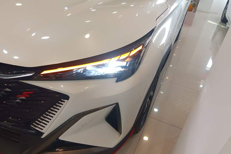 Used Changan X5 PLUS 2024 1.5T DCT ZhiZun Version
