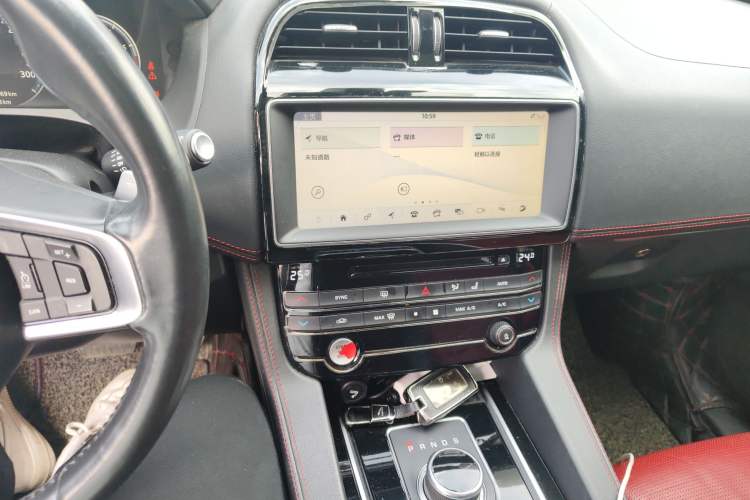 Used Jaguar F-PACE 2018 2.0T Four-Wheel Drive Urban Luxury Edition