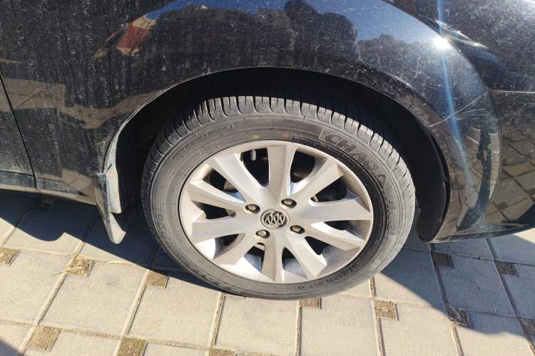 Used Buick Excelle 2013 1.5L Manual Luxury Model
