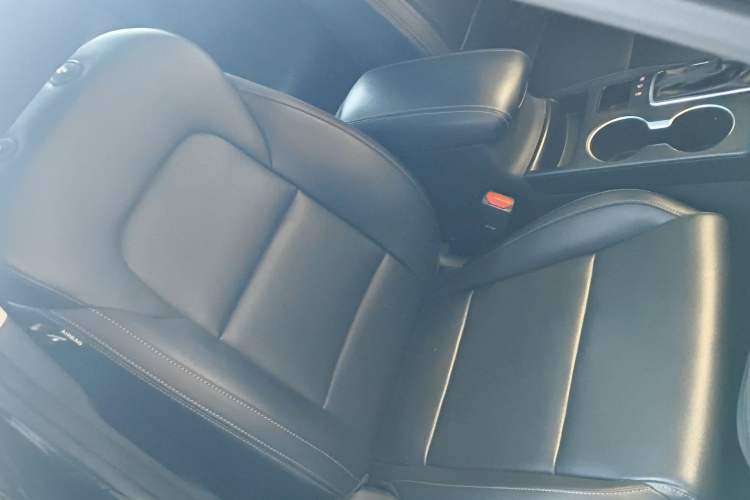 Used Kia KX5 2016 1.6T Automatic Two-Wheel Drive DLX