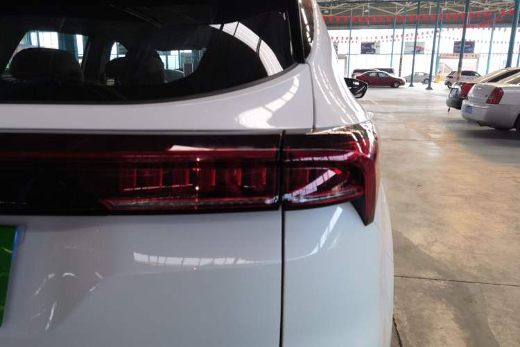 Used JETOUR X70 PLUS 2025 1.5T CVT Flagship PRO 5-Seater