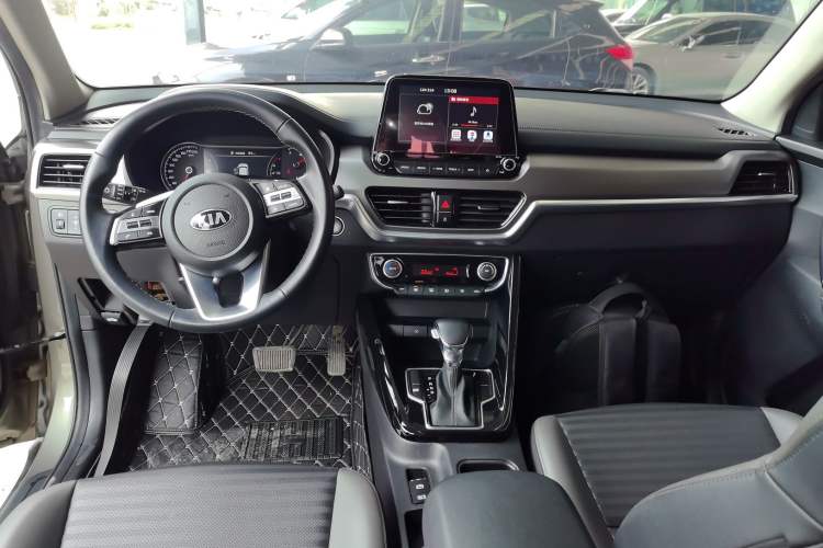 Used Kia Sportage R 2018 2.0L Automatic Smart Luxury Version China V Standard