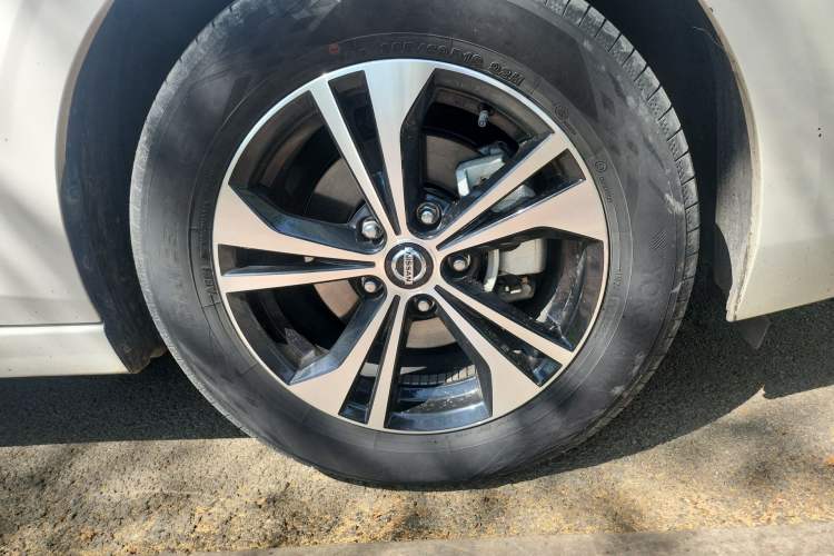 Used Nissan Sylphy 2022 1.6L XL CVT Enjoyment Edition Right Front Wheel Hub