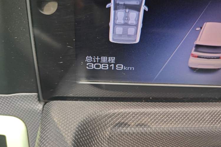 Used Wuling Hongguang MINIEV 2022 Macaron Premium Model – Lithium Ternary Battery Odometer Close Up
