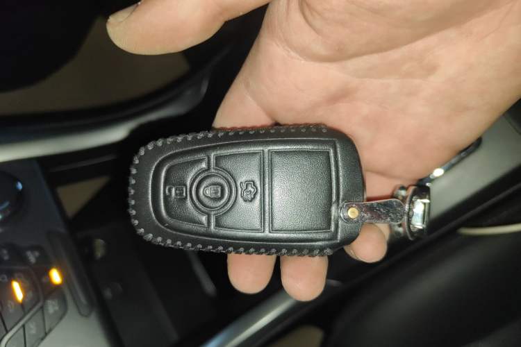 Used Ford Mondeo 2018 EcoBoost 180 Smart Control Fashion Model China VI Standard
