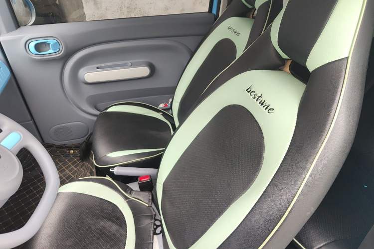 Used Bestune Pony 2025 222km Range Agile Horse Left Front Seat