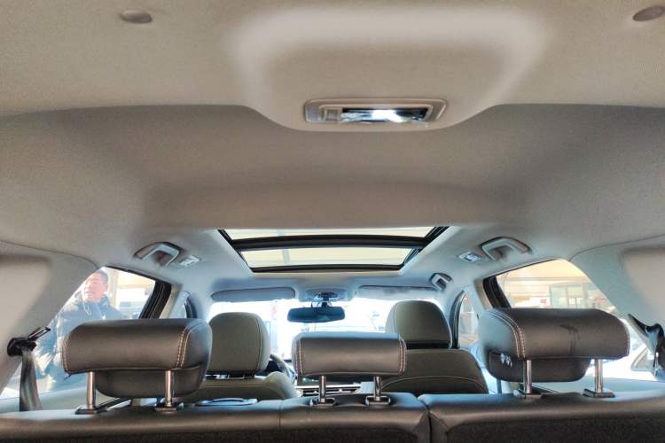 Used Chery Tiggo 8 2023 230TCI Automatic Advanced Edition Headliner