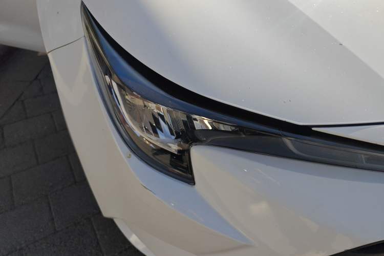 Used Toyota Levin 2023 Smart Electric Hybrid Dual-Engine 1.8L Leading Edition Right Front Headlight