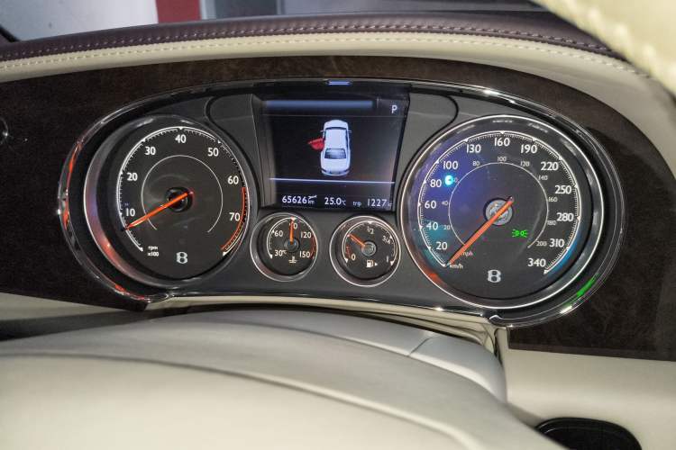 Used Bentley Flying Spur 2017 4.0T V8 Standard Edition
