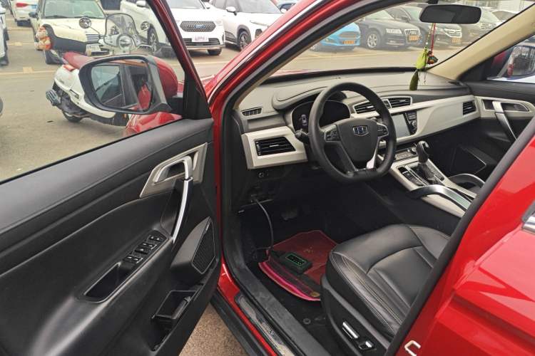 Used Geely Auto Emgrand X7 Sport 2018 1.8TD Automatic Two-Wheel Drive Smart Connect 4G Internet Edition