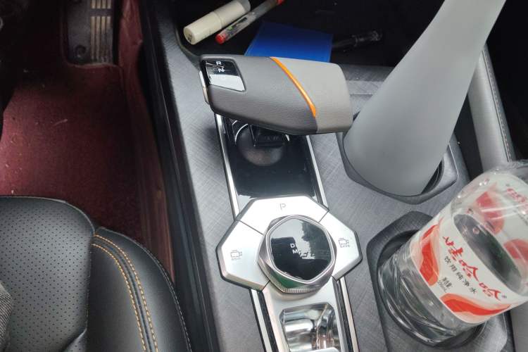 Used CHANGAN UNI-V 2022 1.5T Prestige Version
