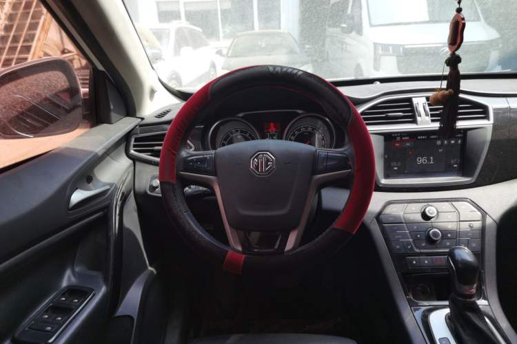 Used MG GS 2015 2.0TGI TST Luxury Edition Steering Wheel