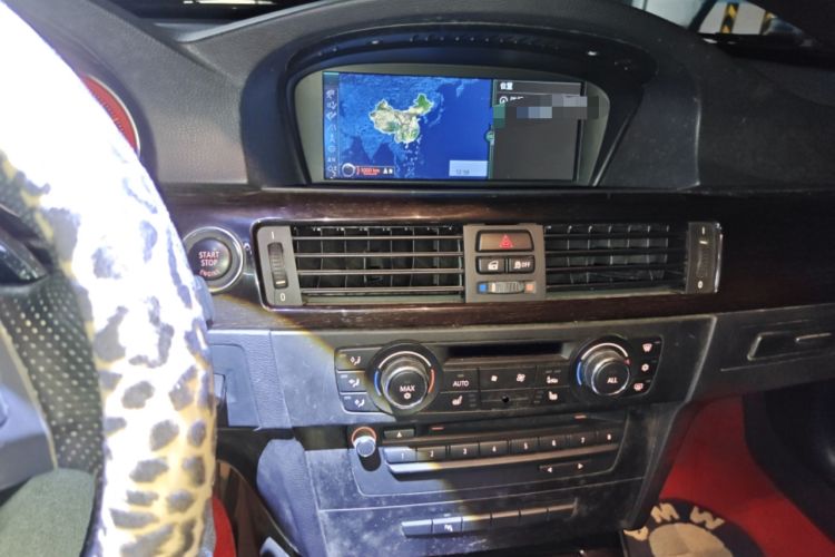 Used BMW 3 Series 2011 335i Convertible Coupe Audio And AC Panel