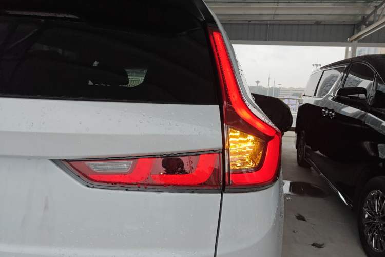 Used Honda CR-V New Energy 2023 2.0L ePHEV Flagship Edition Right Rear Taillight