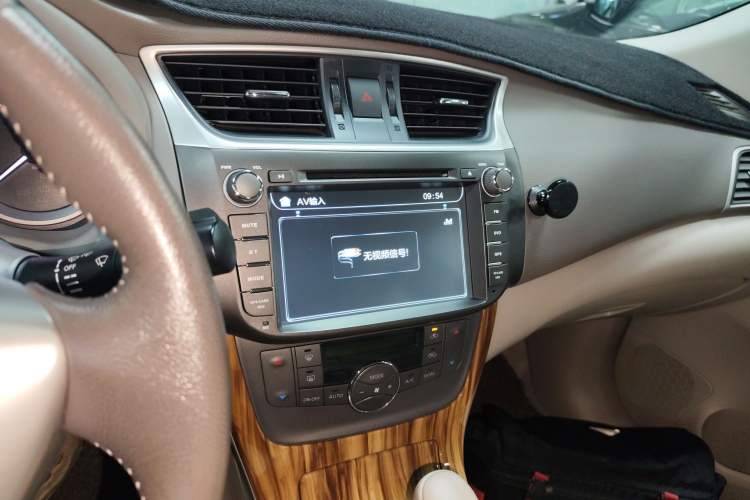 Used Nissan Sylphy 2012 1.8XL CVT Luxury Edition
