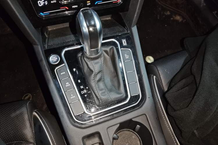 Used Volkswagen Magotan GTE Plug-in Hybrid 2022 GTE Luxury Model