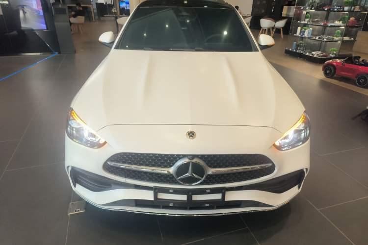 Used Mercedes-Benz C-Class 2025 Facelift C 260 L Sport Edition
