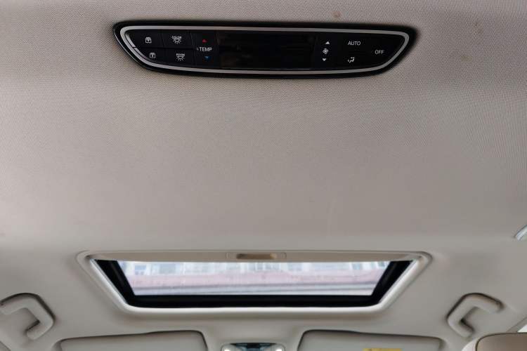 Used GAC Trumpchi M8 2018 320T Luxury Edition Headliner