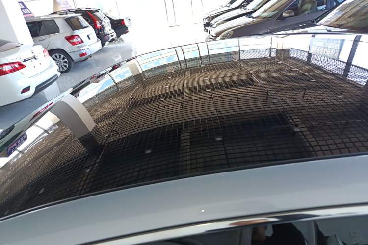 Used Geely Galaxy E8 2024 665 km Range Rear-Drive Starship Long-Range Version
